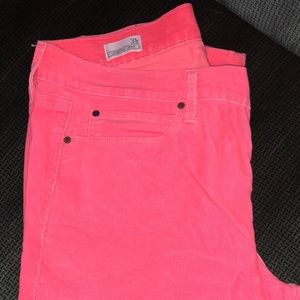 Gap lightweight cords - 31R